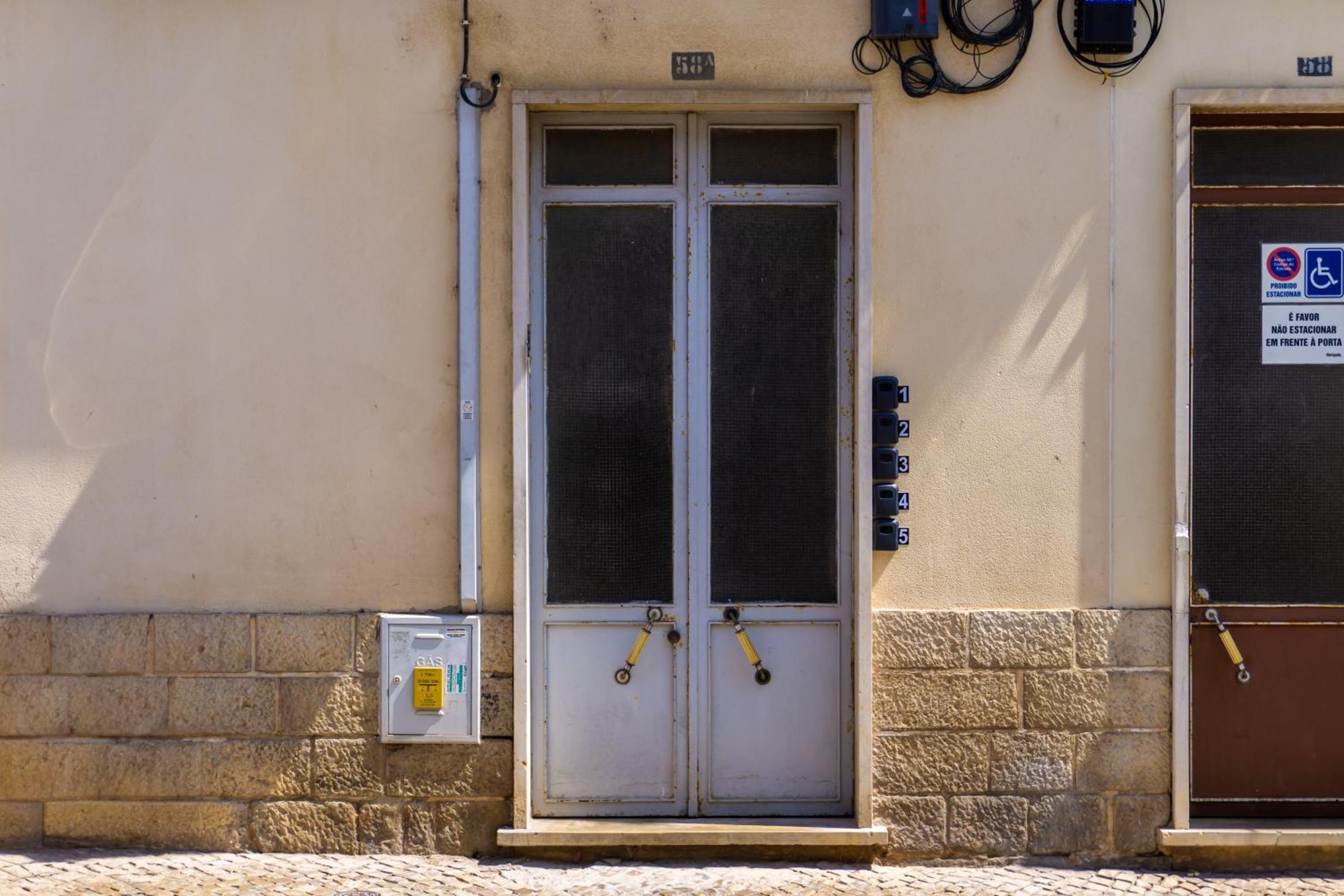 Aconchego De Quartos No Centro De Distretto di Faro